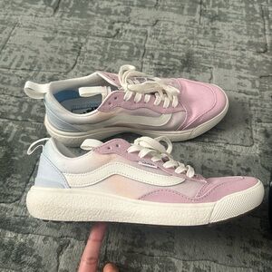 Vans Women's Multi-Color Ultra Range Sneakers